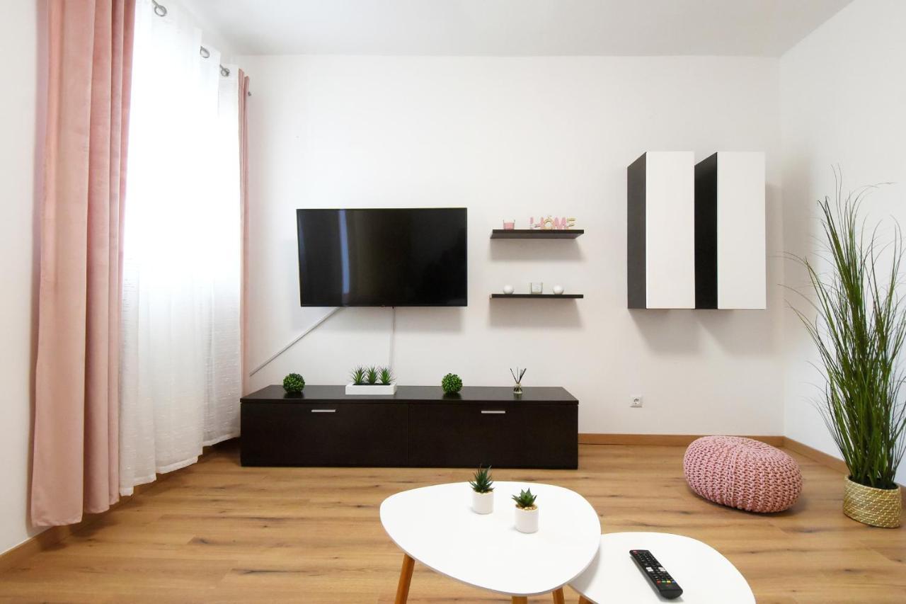 Apartman Barkunada วอดิยัน ภายนอก รูปภาพ